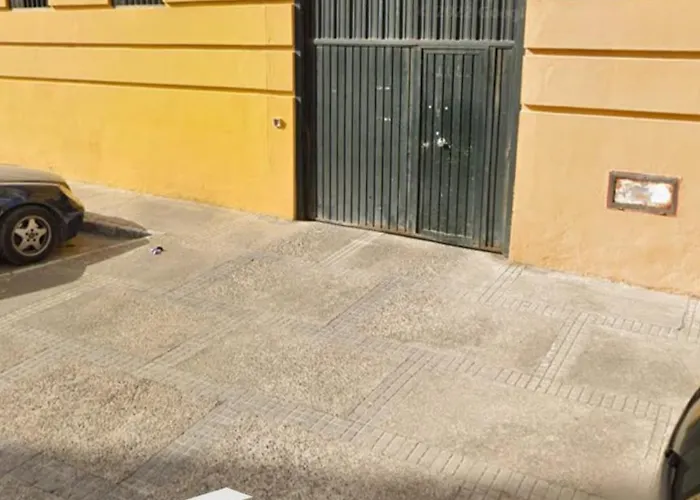 Sherryflat Moneo - Parking